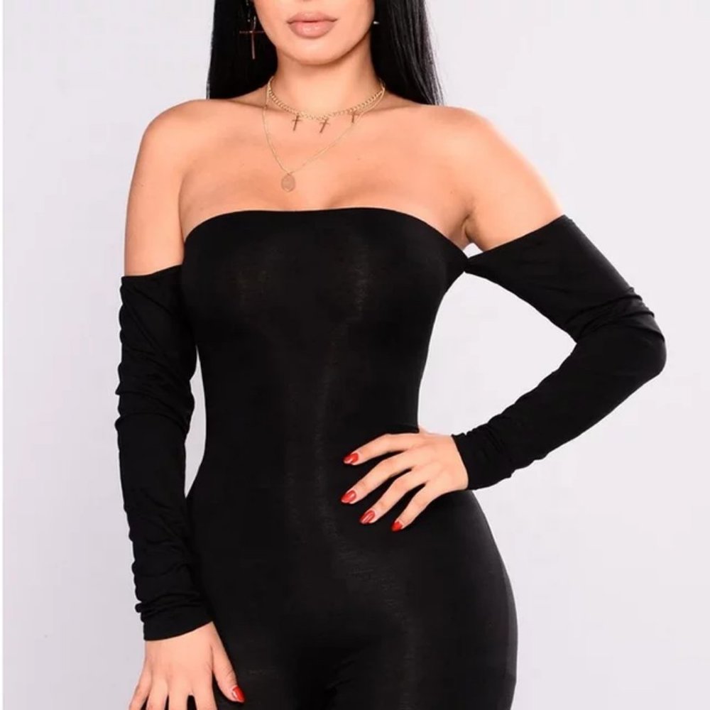 jumpsuit - Picture 2 of 3